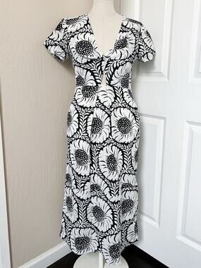 Anthropologie Whit Two Dress 4 Black White Sunflower Midi Short Sleeve Cut Out